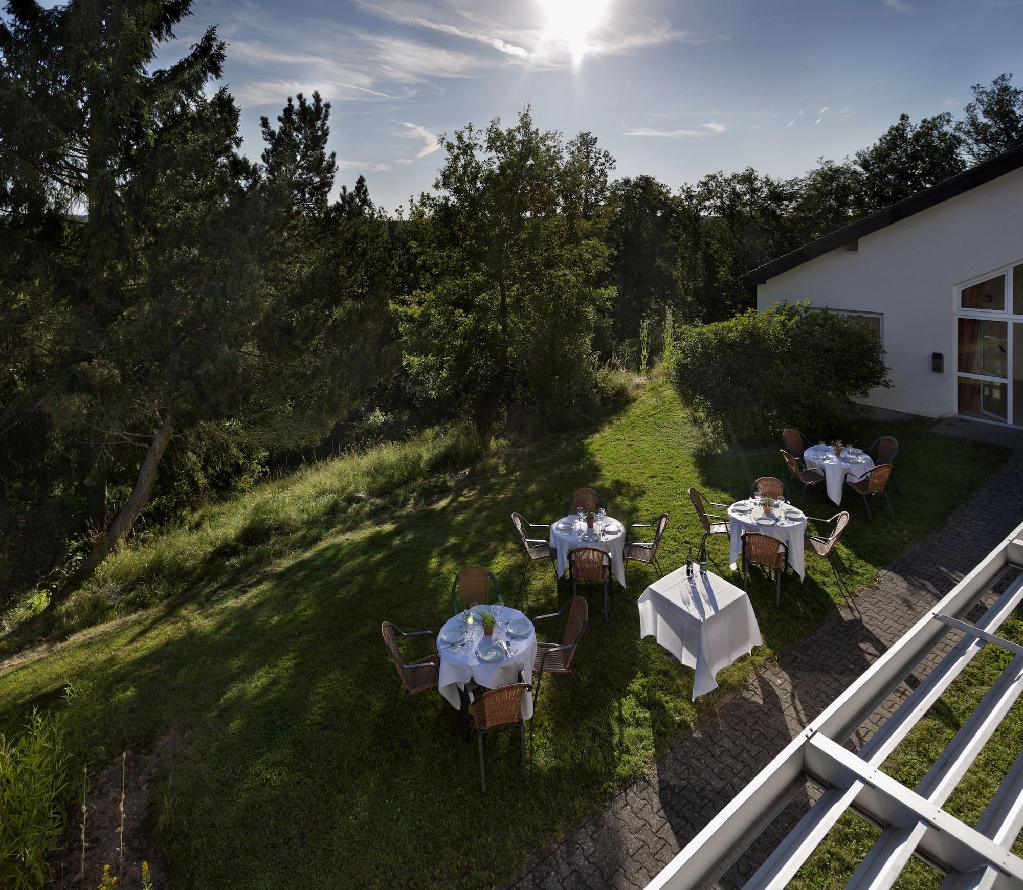 Landhotel Karrenberg Kirchberg an der Jagst エクステリア 写真