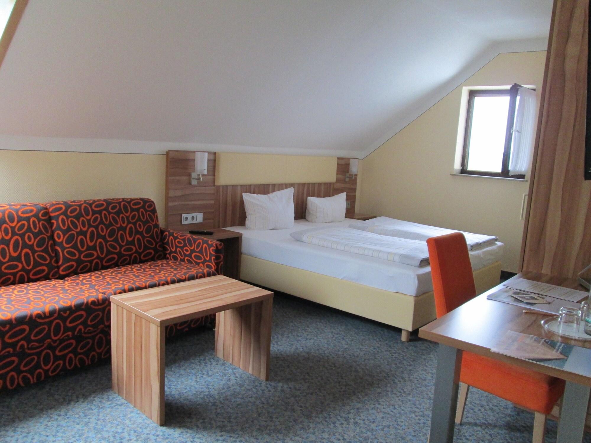 Landhotel Karrenberg Kirchberg an der Jagst エクステリア 写真