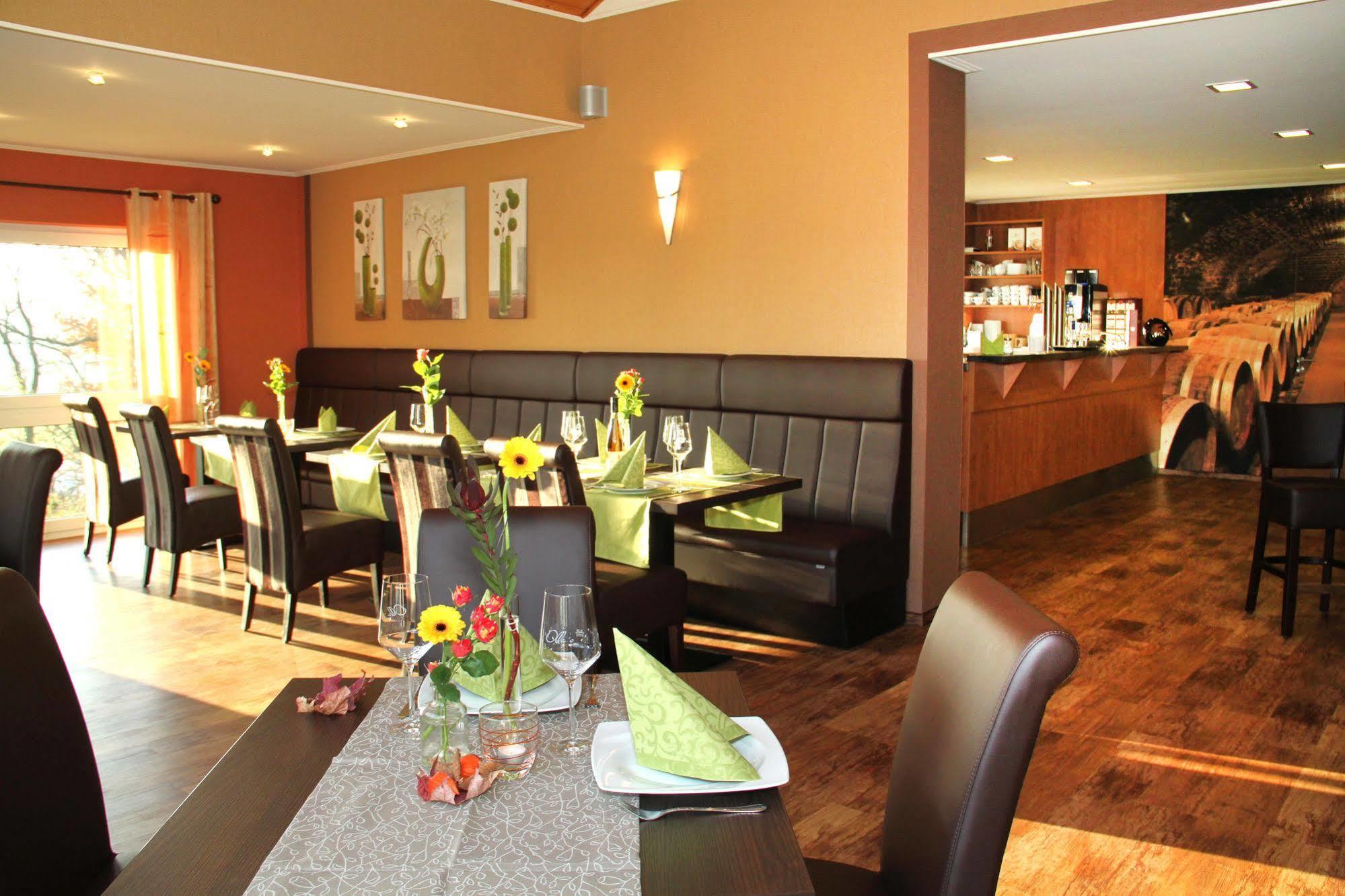 Landhotel Karrenberg Kirchberg an der Jagst エクステリア 写真