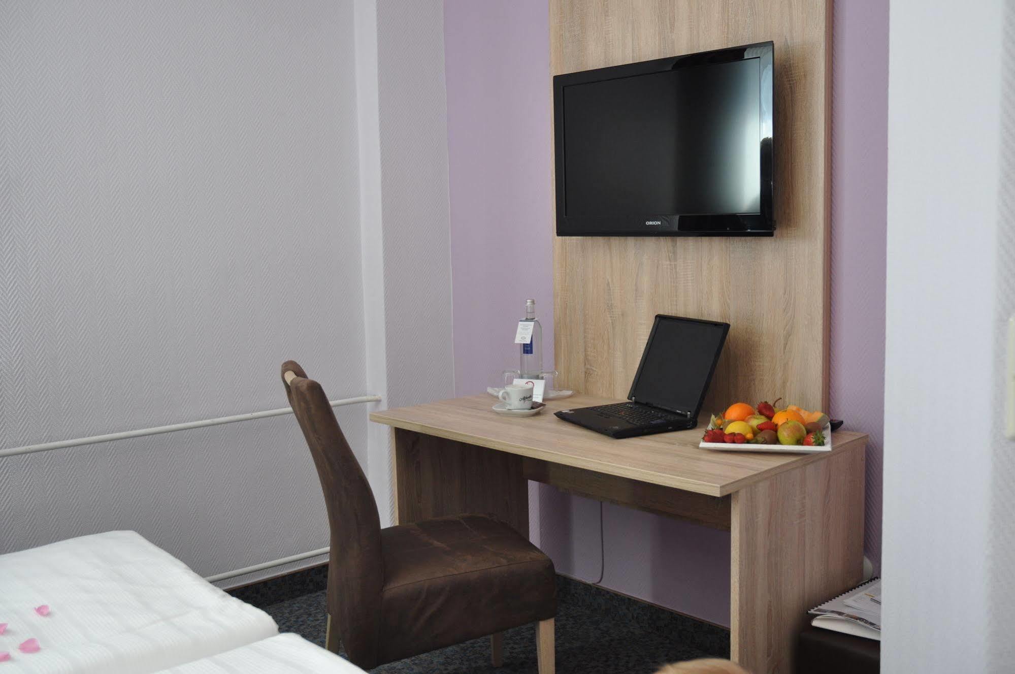Landhotel Karrenberg Kirchberg an der Jagst エクステリア 写真